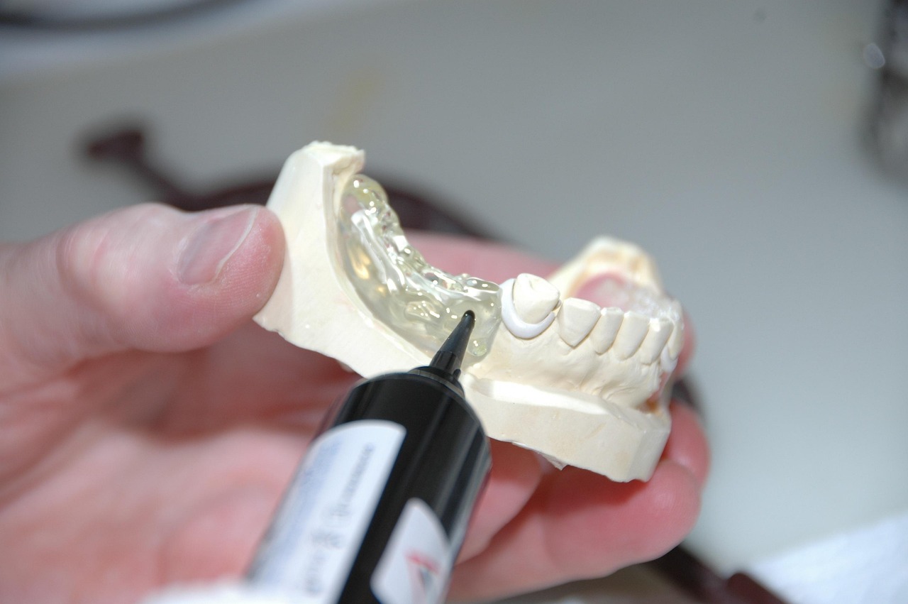 Aspiratori per banchi odontotecnici e laboratori: indispensabili oppure no?